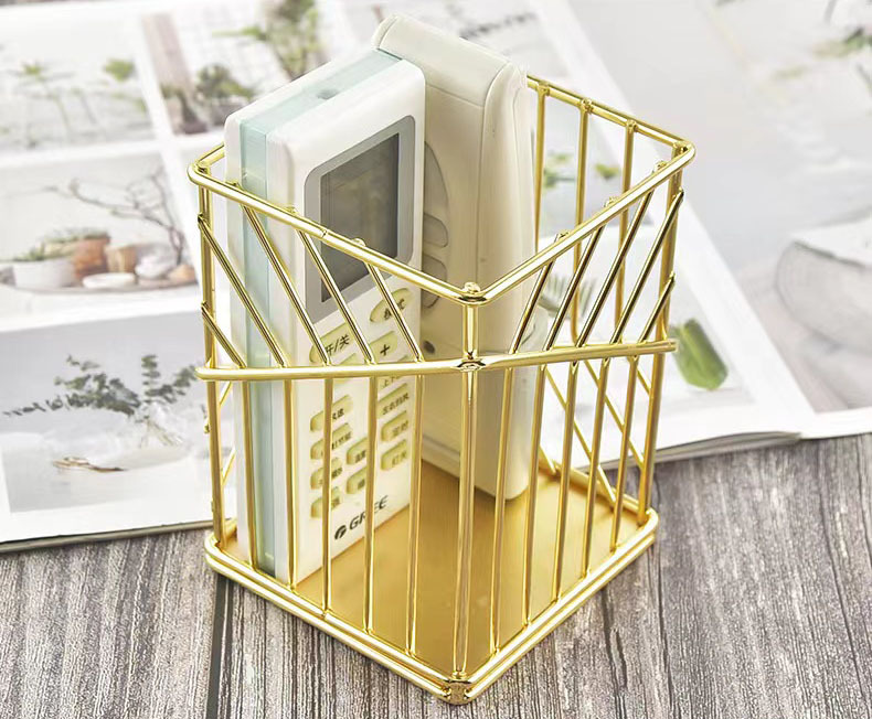 Creative Item Storage Basket Iron Art Desktop Sundry Sorting Storage Basket Home Pen Holder Rose Gold Storage Basket